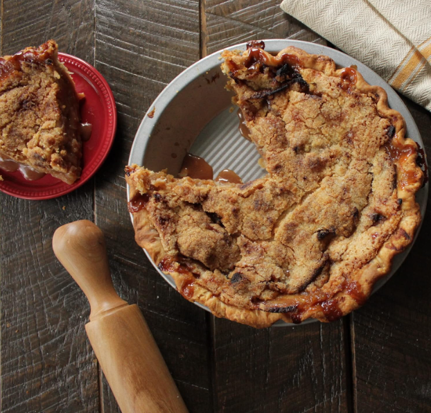 Pan Bakeware Aluminized Steel Commercial Pie Pan, Set of 2